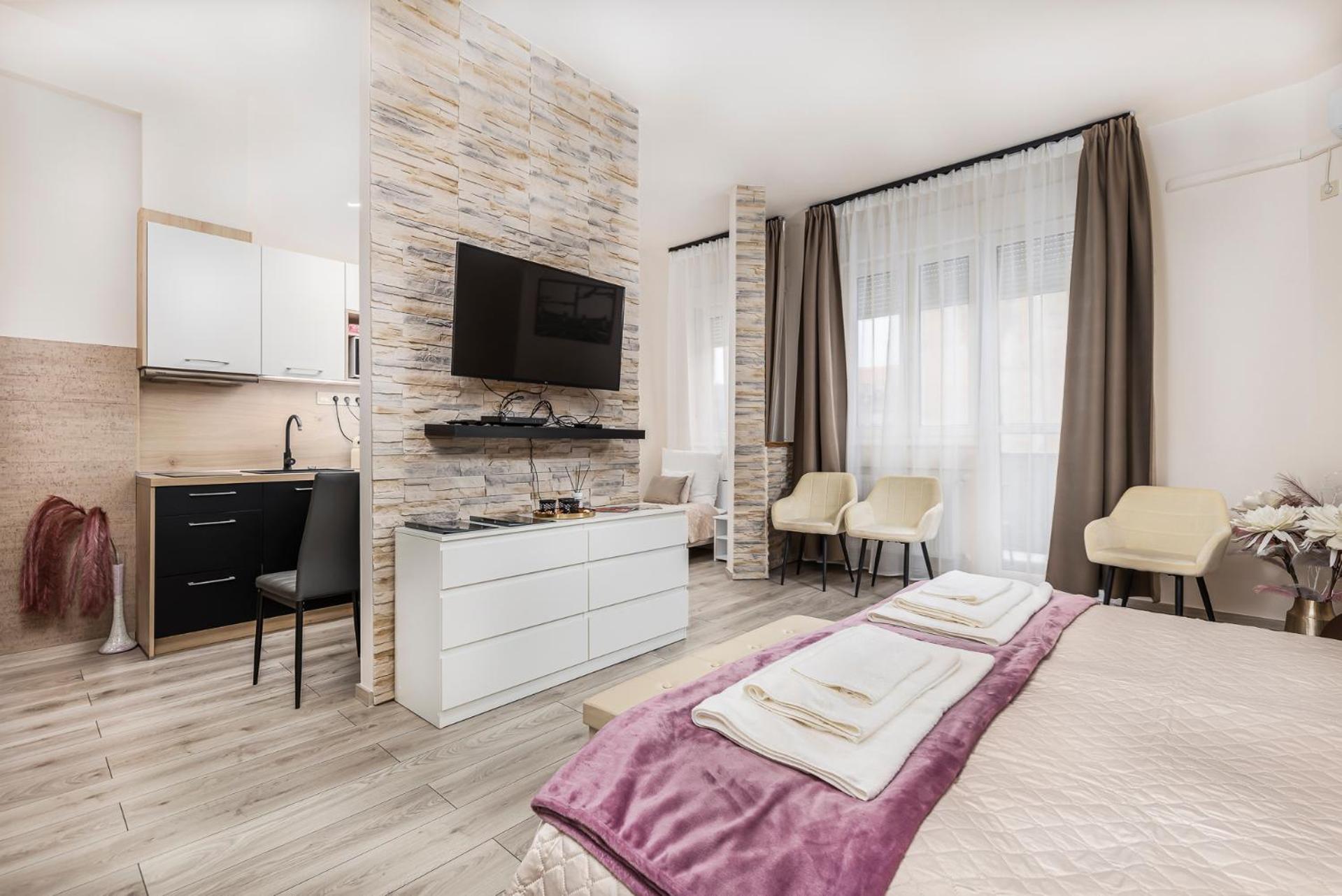 Galaxy Apartement Lift Parking Budapest Exterior photo